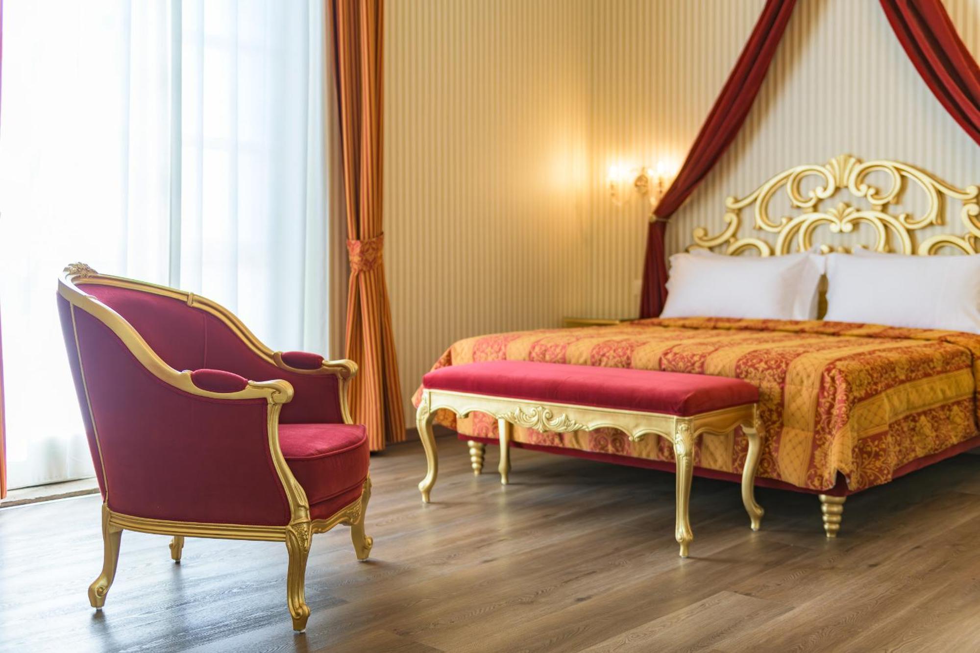 Regina Del Garda Suite Тосколано Мадерно Екстериор снимка