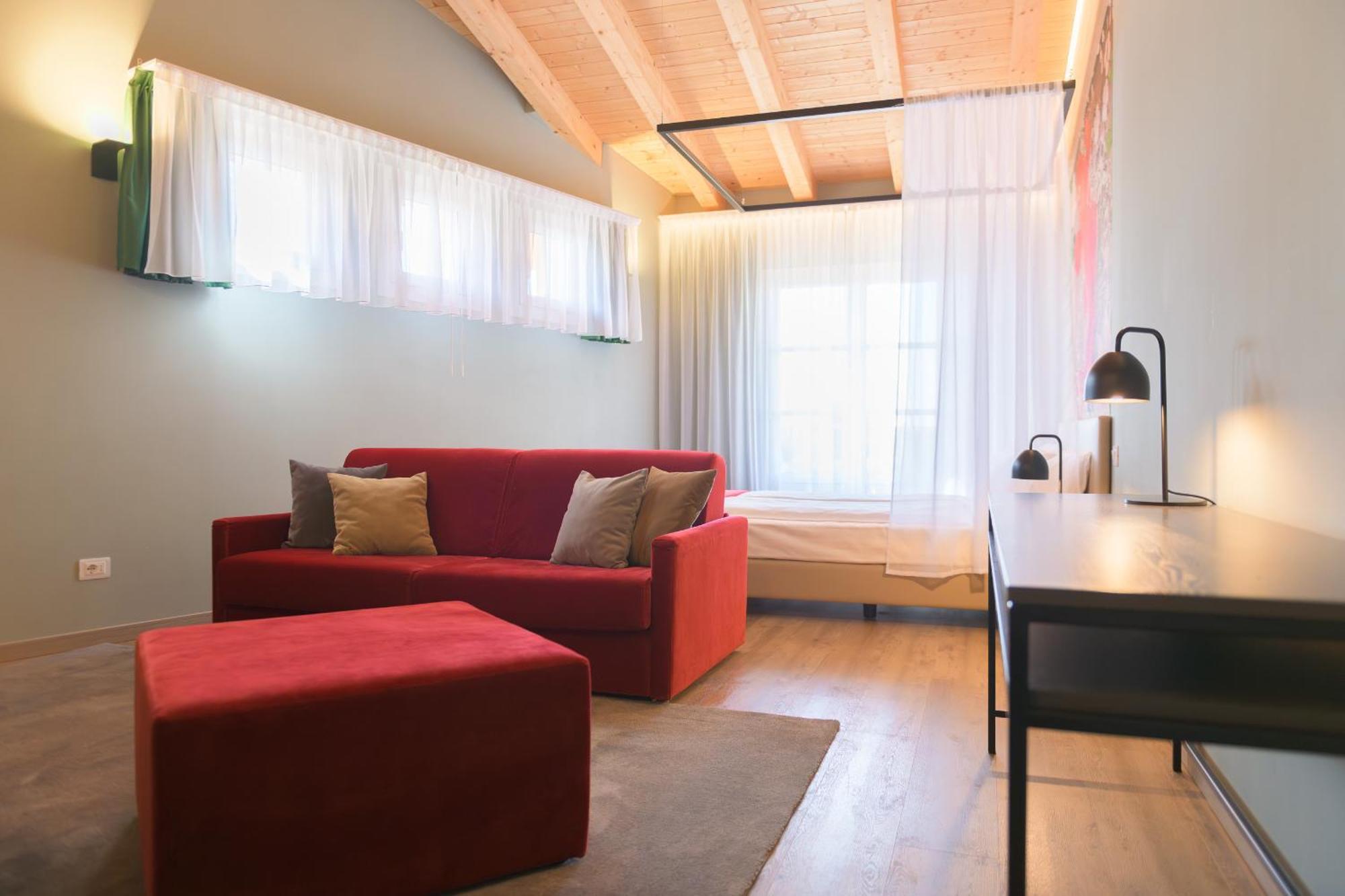 Regina Del Garda Suite Тосколано Мадерно Екстериор снимка