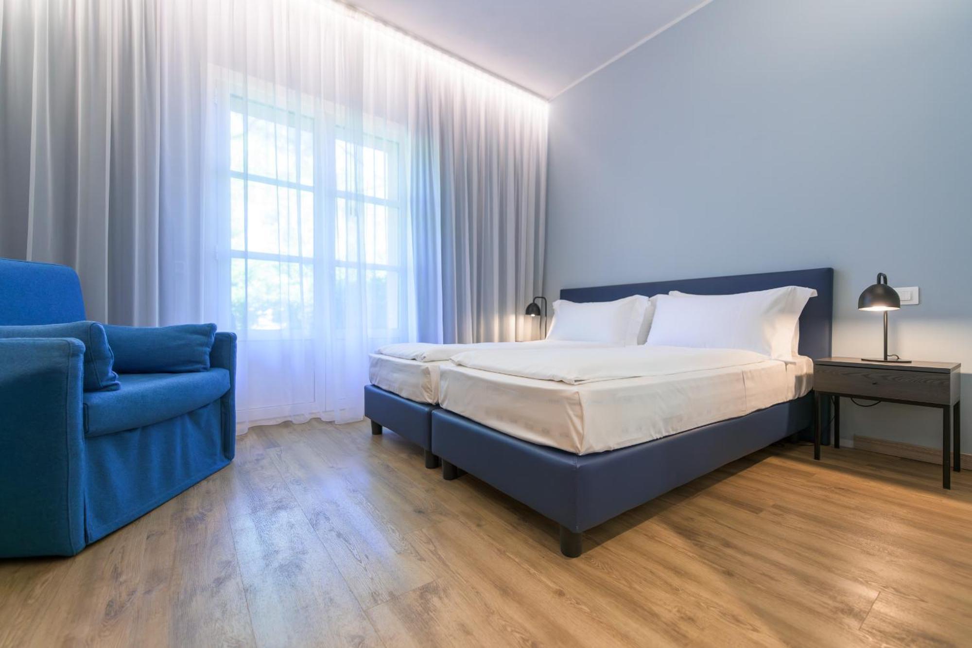 Regina Del Garda Suite Тосколано Мадерно Екстериор снимка